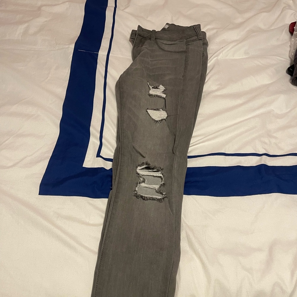 Grey jeans